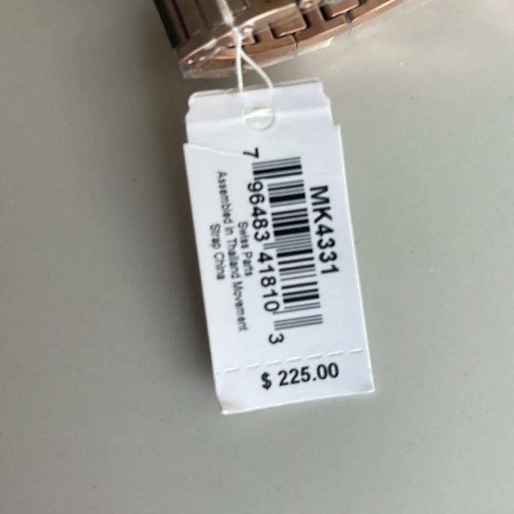 Micheal kors rose gold 32mm